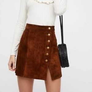 NWOT Understated Cognac Leather Mini Skirt